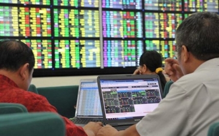 Tin tức kinh tế ngày 8/12: Tài khoản chứng khoán mở mới thấp nhất trong 5 tháng