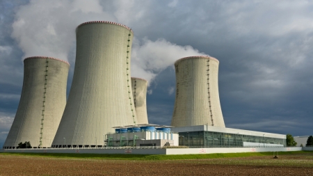 Điện hạt nhân có thể cung cấp nguồn điện ổn định và tiết kiệm chi phí