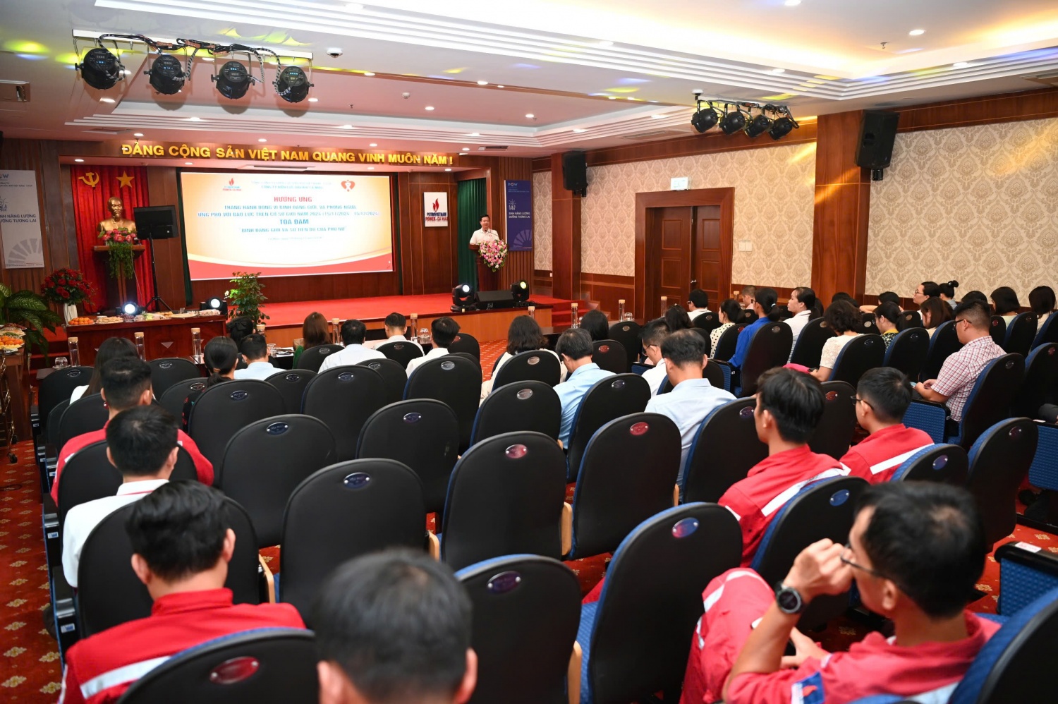 PV Power Cà Mau hưởng ứng Tháng hành động vì bình đẳng giới