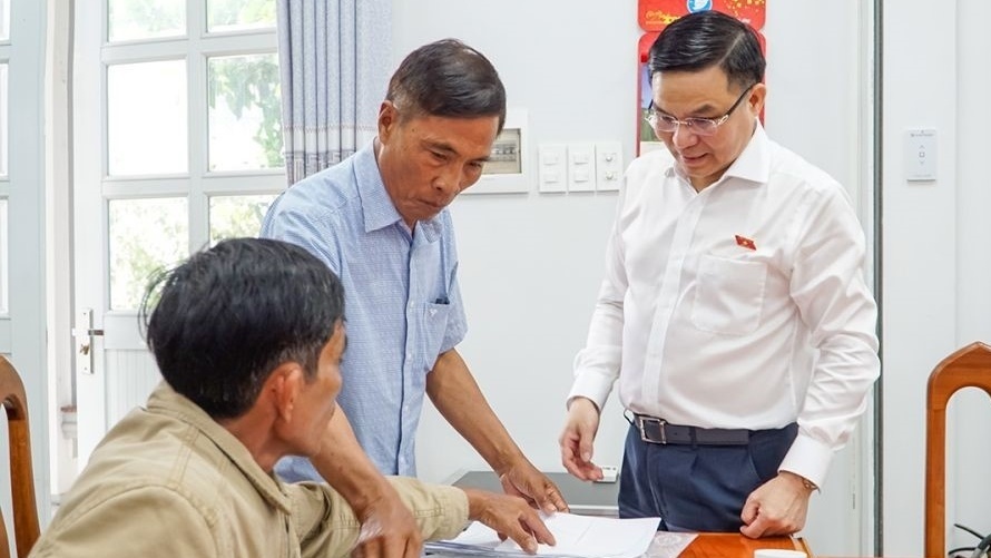 ĐBQH Lê Mạnh Hùng tiếp công dân định kỳ quý IV năm 2024 tại tỉnh Cà Mau