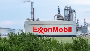 Exxon tăng chi tiêu vốn bất chấp dư cung dầu trên toàn thế giới đang gia tăng