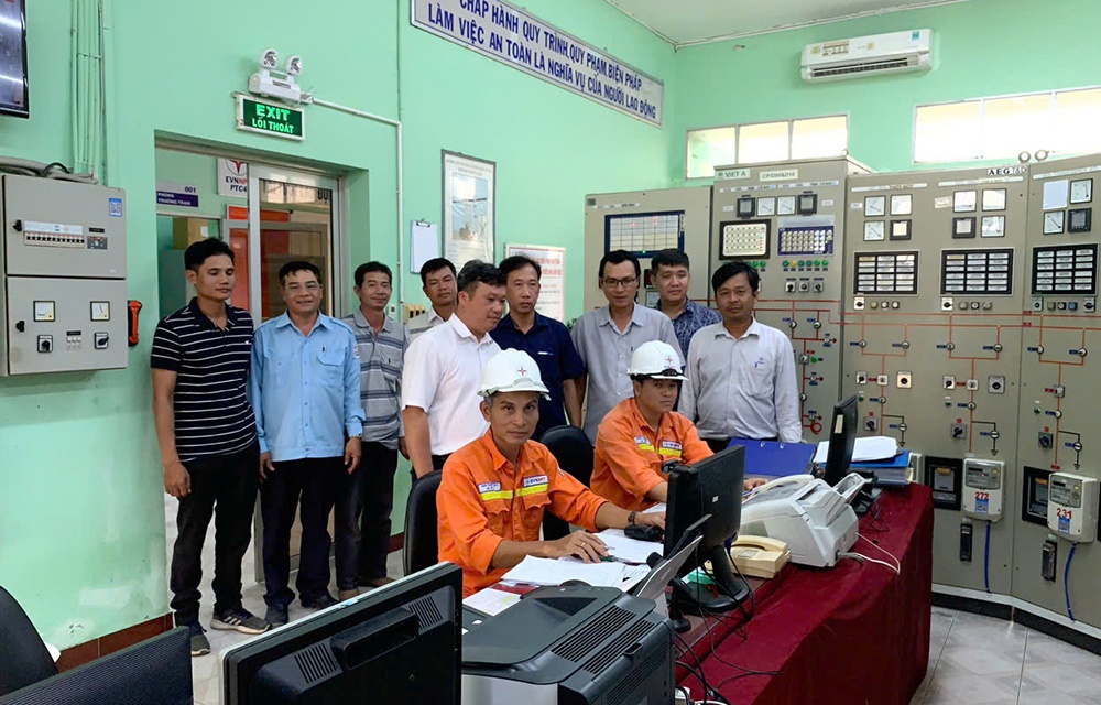 Đóng điện đường dây 220kV Rạch Giá 2 - Kiên Bình mạch 2
