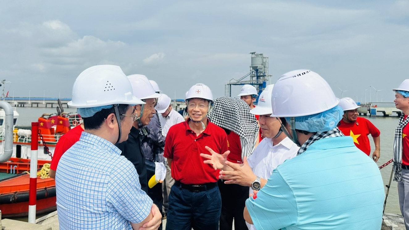 Vietsovpetro thăm và làm việc tại Công ty Nhiệt điện Duyên Hải