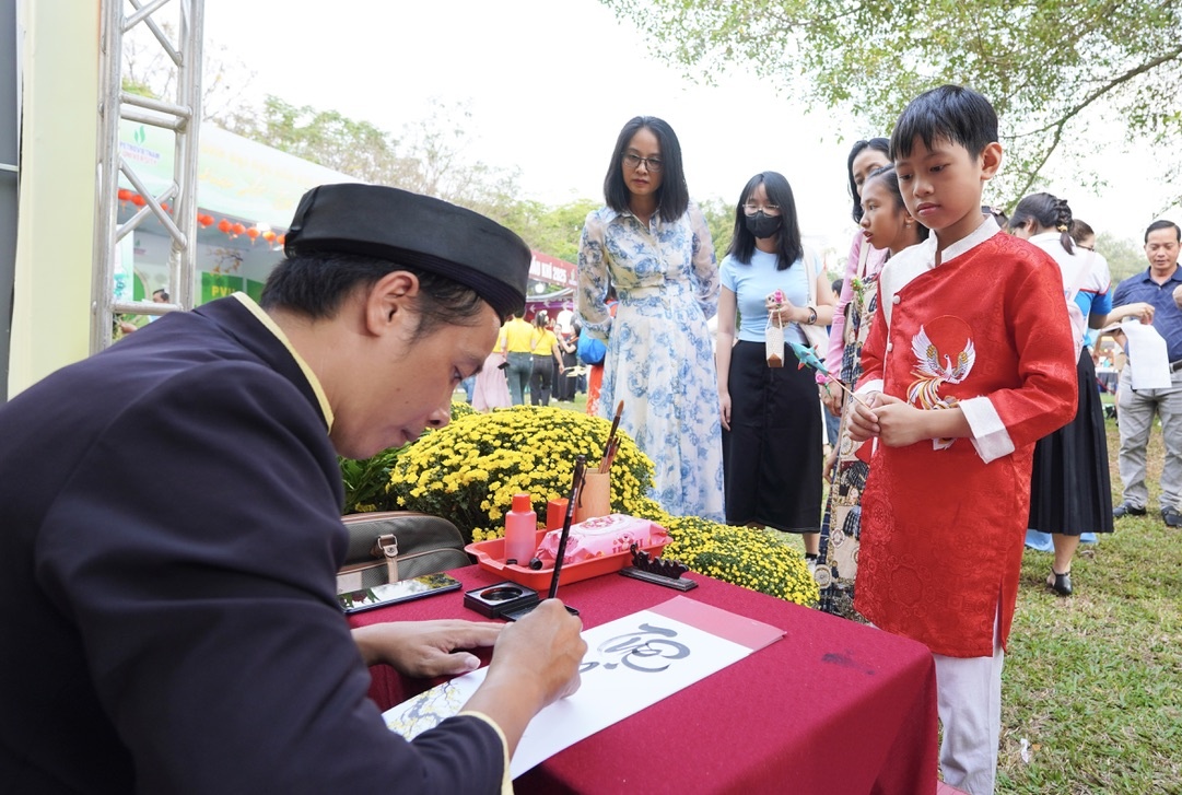 Ấm áp, sẻ chia “Xuân nghĩa tình Dầu khí