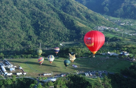Vietjet tặng hành khách cơ hội trải nghiệm miễn phí tại lễ hội khinh khí cầu lớn nhất Ấn Độ