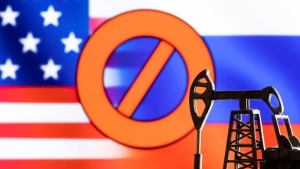 Mỹ áp trừng phạt mới lên Nga có khiến thị trường thiếu dầu mỏ?