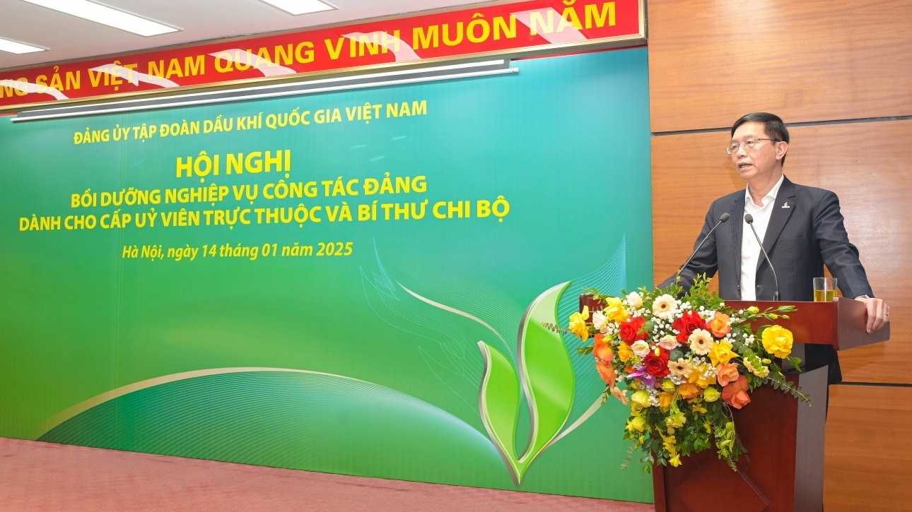 Petrovietnam bồi dưỡng nghiệp vụ công tác Đảng cho cấp ủy viên trực thuộc và Bí thư Chi bộ