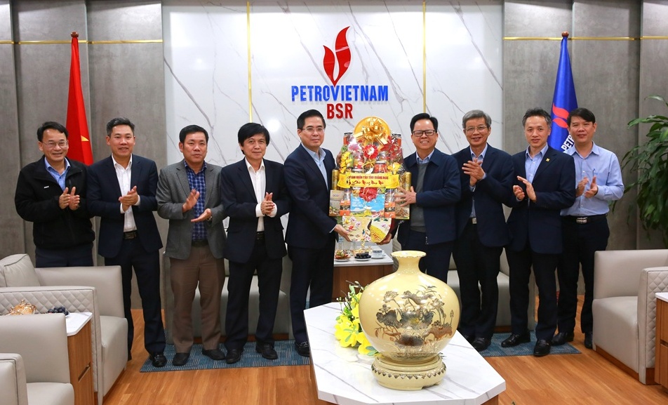 Chủ tịch UBND tỉnh Quảng Ngãi Nguyễn Hoàng Giang thăm và làm việc với BSR