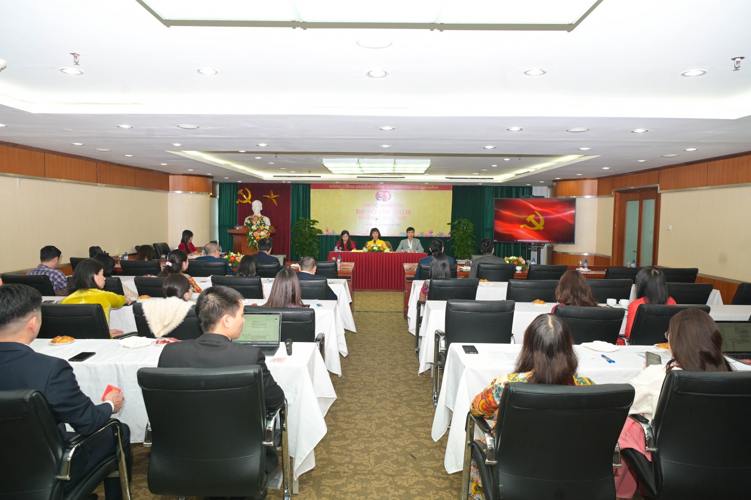 Chi bộ Nghiệp vụ VPI tổ chức thành công Đại hội lần thứ III, nhiệm kỳ 2025-2027