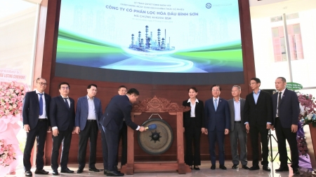 3,1 tỷ cổ phiếu BSR chính thức niêm yết trên HOSE