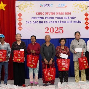 Bà Rịa - Vũng Tàu: LSP trao quà Tết cho các hộ gia đình khó khăn tại xã Long Sơn