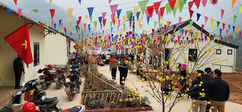 Thắp lửa Kho Vàng