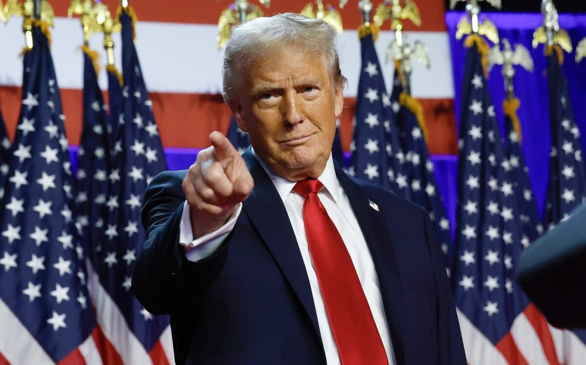Thấy gì từ tuyên bố tình trạng khẩn cấp năng lượng của ông Trump?