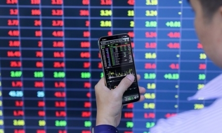 Nhận định thị trường chứng khoán ngày 21/1: Giằng co quanh ngưỡng 1.250 điểm?