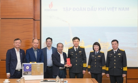 Petrovietnam và Quân chủng Hải quân tăng cường phối hợp trong thực hiện nhiệm vụ