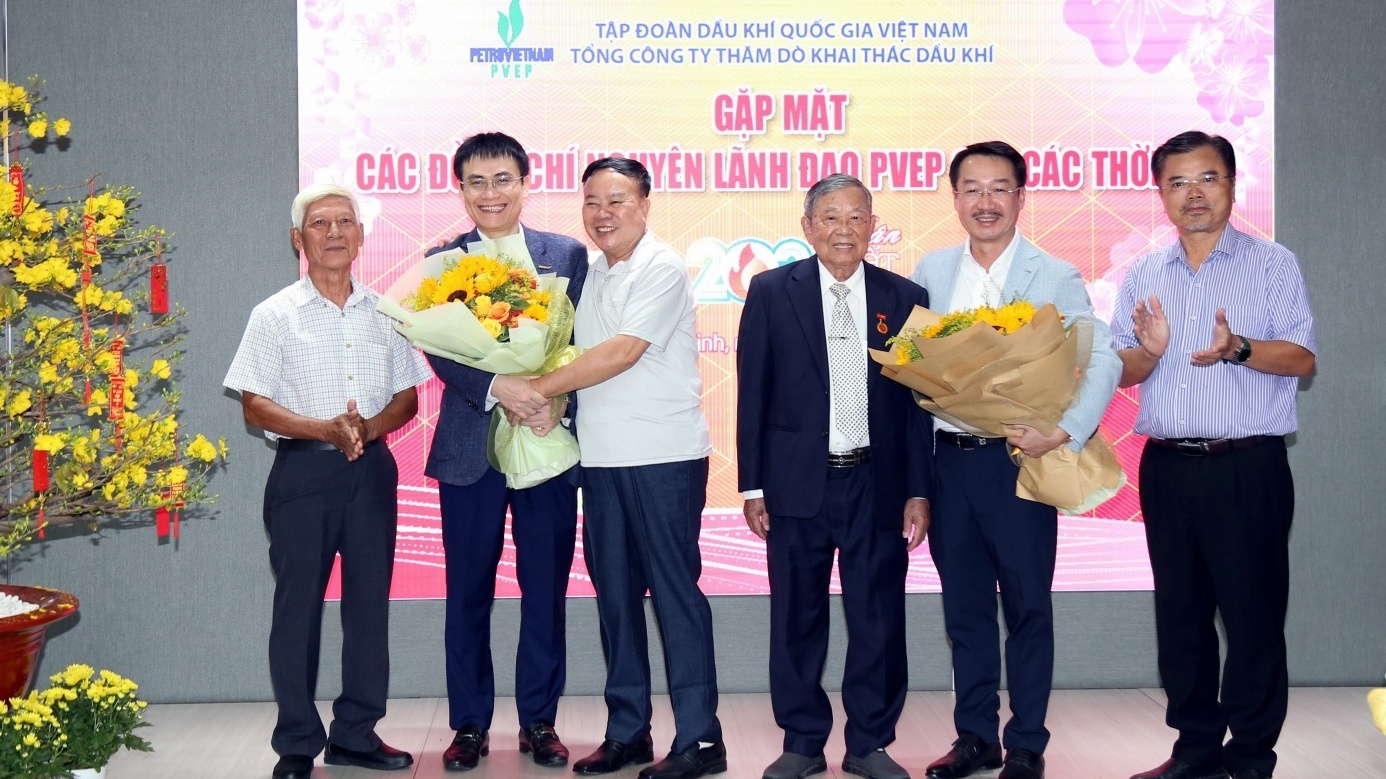 PVEP tổ chức gặp mặt nguyên lãnh đạo qua các thời kỳ nhân dịp Xuân Ất Tỵ 2025