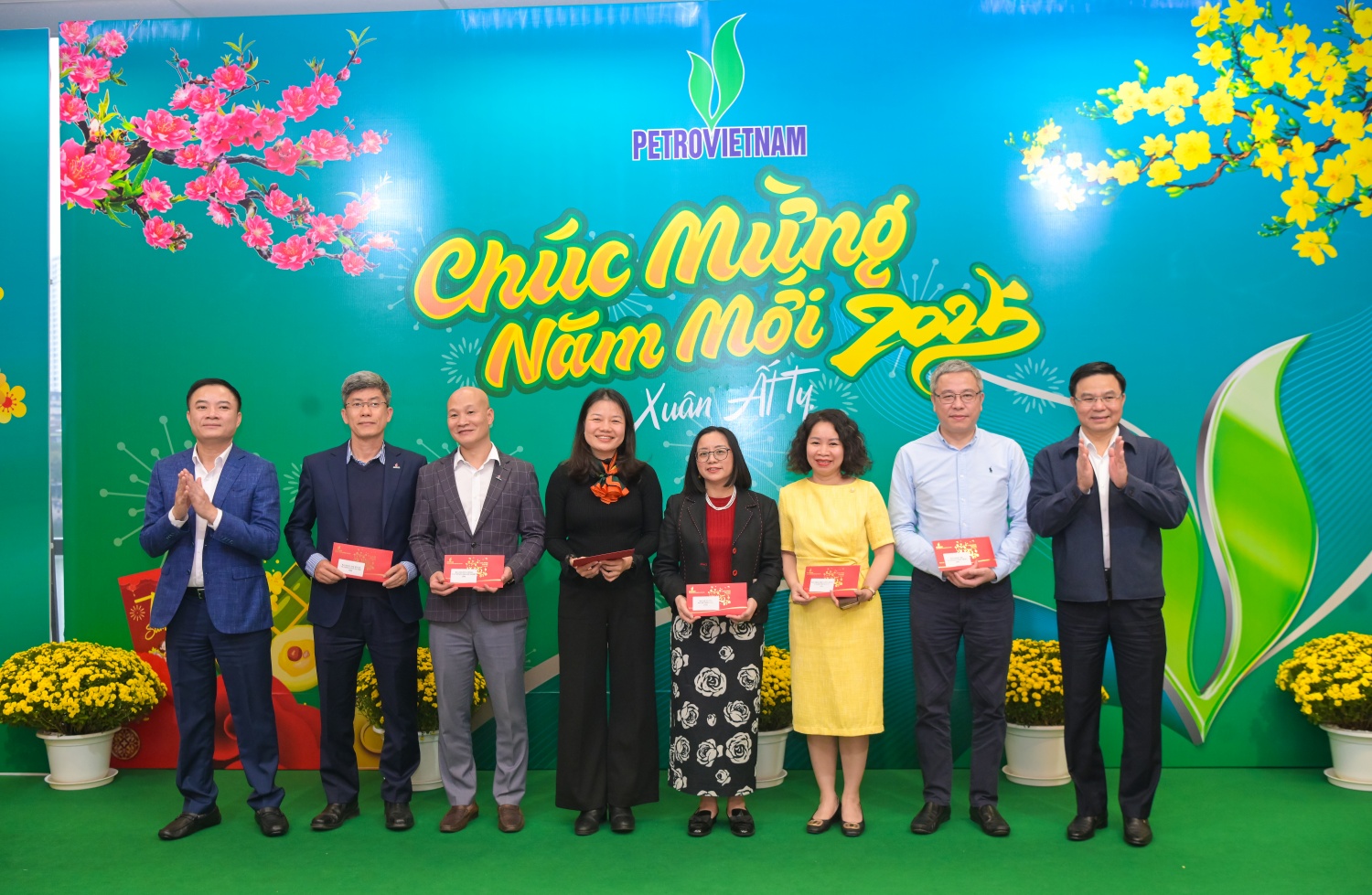 Petrovietnam sẵn sàng tâm thế đón Xuân Ất Tỵ 2025 thắng lợi
