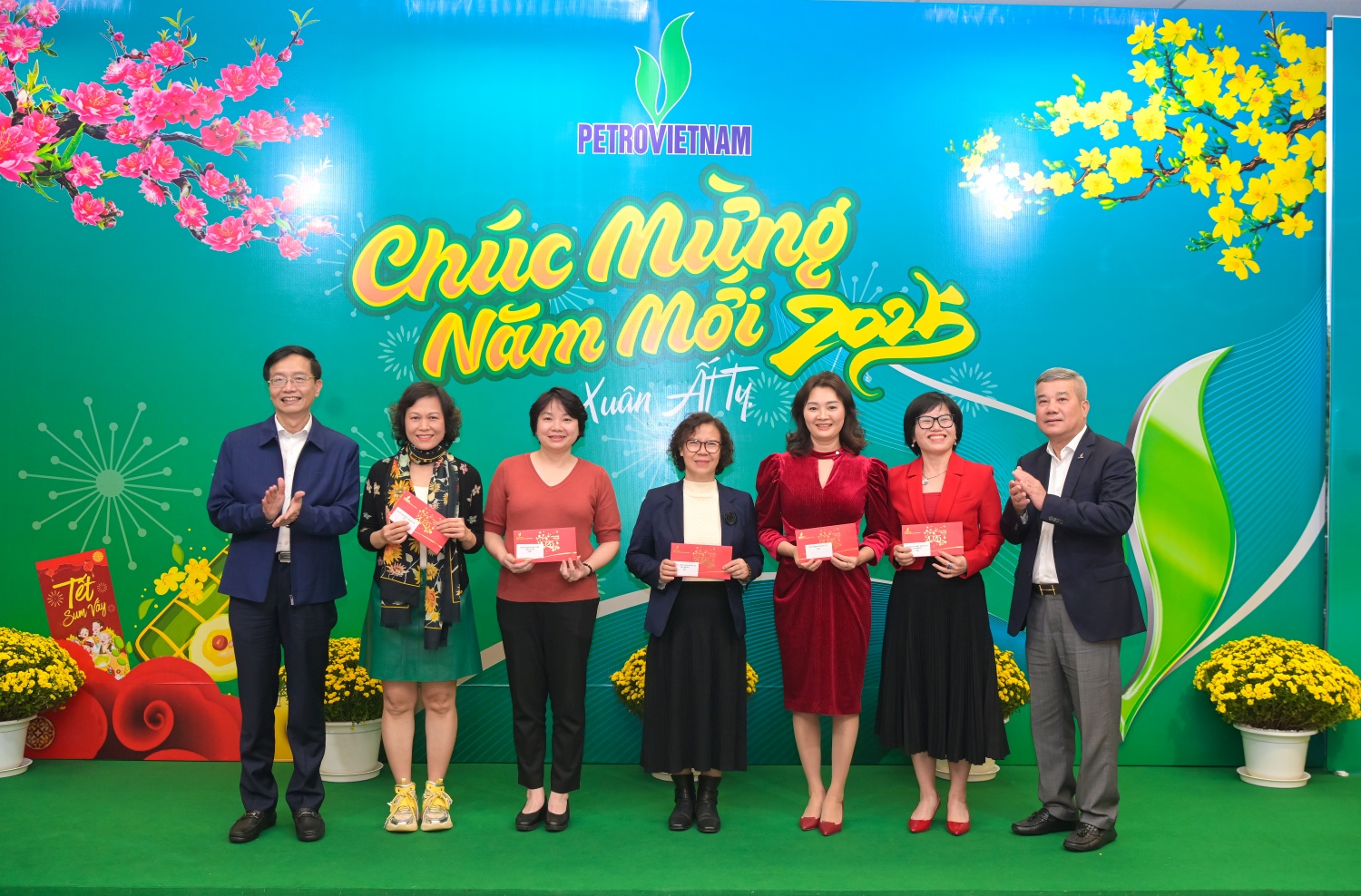 Petrovietnam sẵn sàng tâm thế đón Xuân Ất Tỵ 2025 thắng lợi