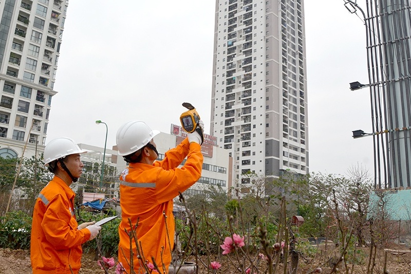 EVN đảm bảo cung cấp điện an toàn, ổn định trong dịp Tết Nguyên đán 2025