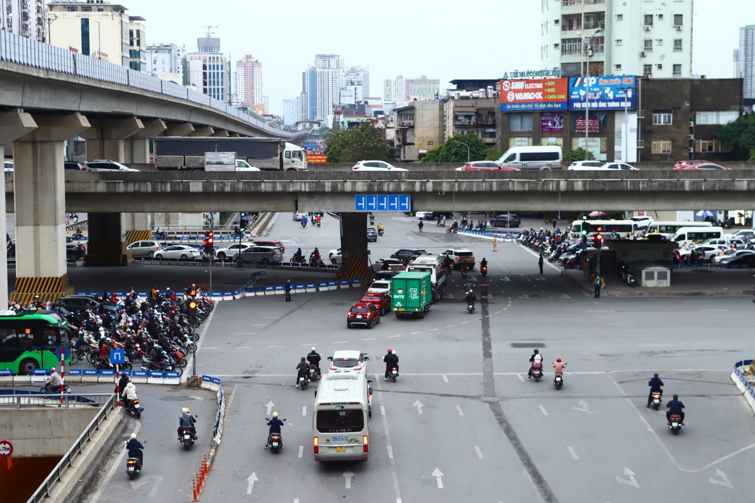 giao thông Hà Nội 