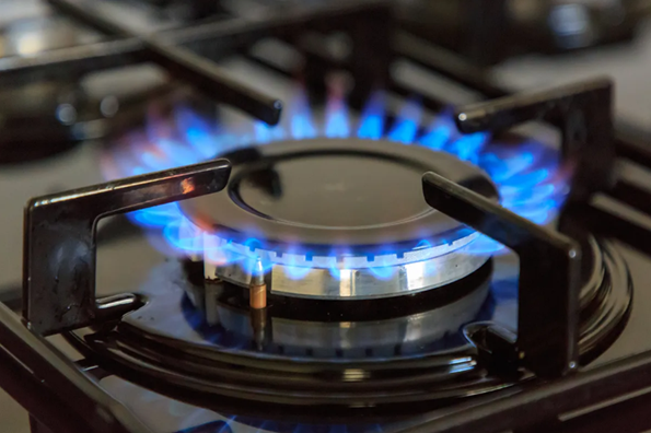 Giá khí đốt ở Châu Âu bất ngờ giảm mạnh sau khi Trung Quốc đáp trả thuế quan của Hoa Kỳ