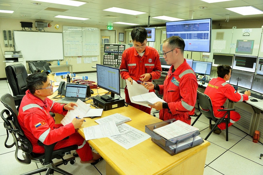 Không khí sản xuất nhộn nhịp, phấn khởi trên những công trình Dầu khí
