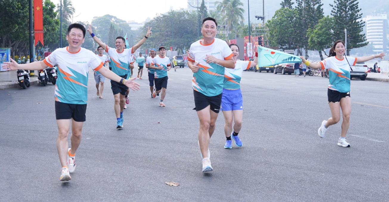 Khai mạc giải chạy bộ online "Phú Mỹ - Sẻ chia thịnh vượng"