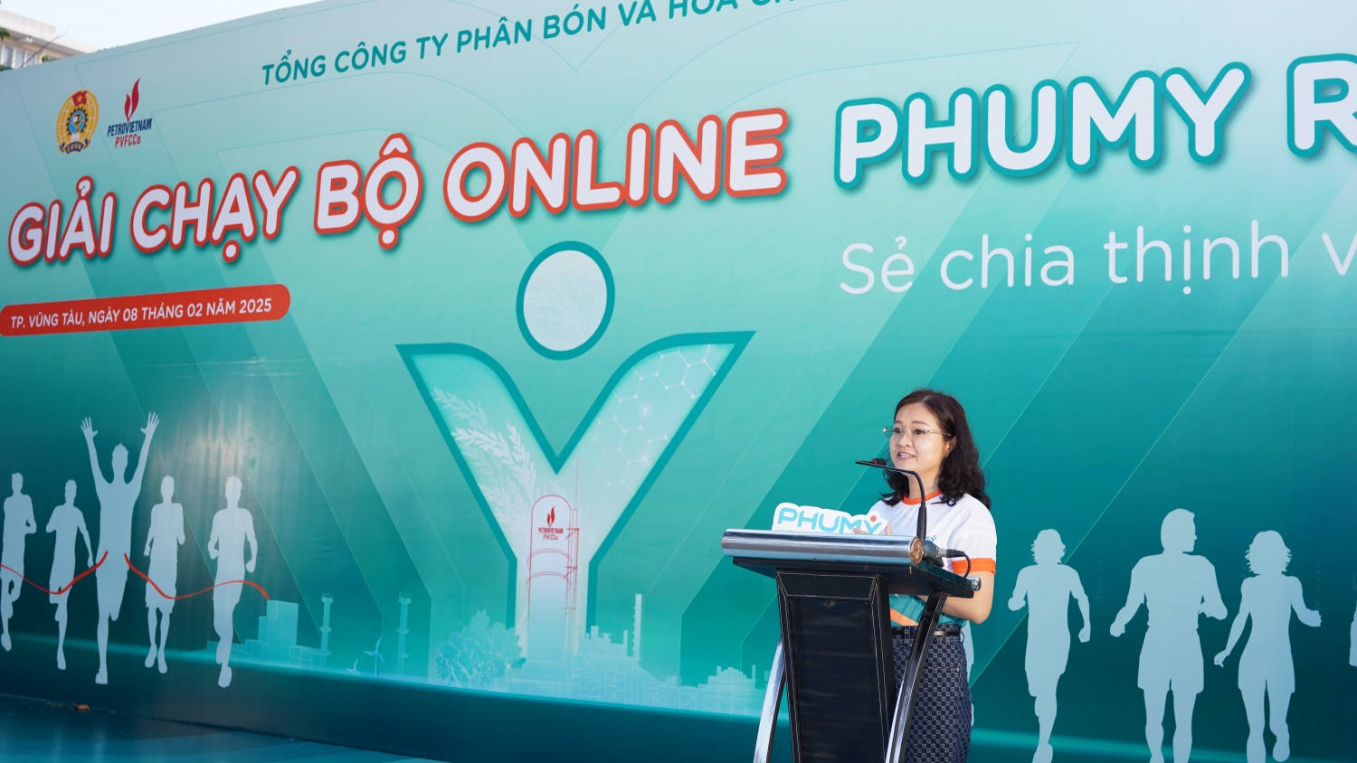 Khai mạc giải chạy bộ online "Phú Mỹ - Sẻ chia thịnh vượng"