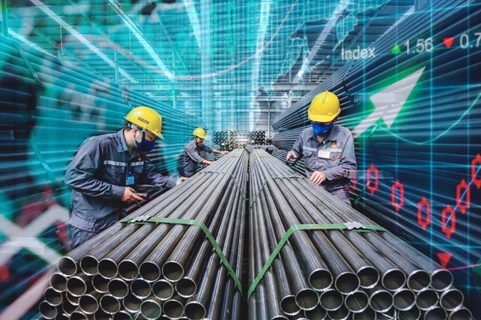 Tin tức kinh tế ngày 10/2: Cổ phiếu thép chao đảo trước tin Mỹ tái áp thuế