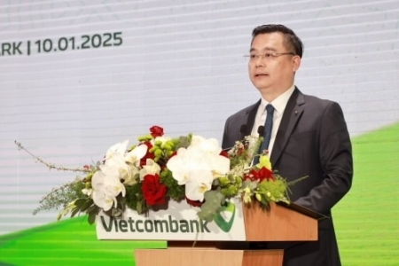 Chủ tịch Vietcombank: Cần tháo gỡ triệt để vướng mắc về pháp lý cho các dự án bất động sản