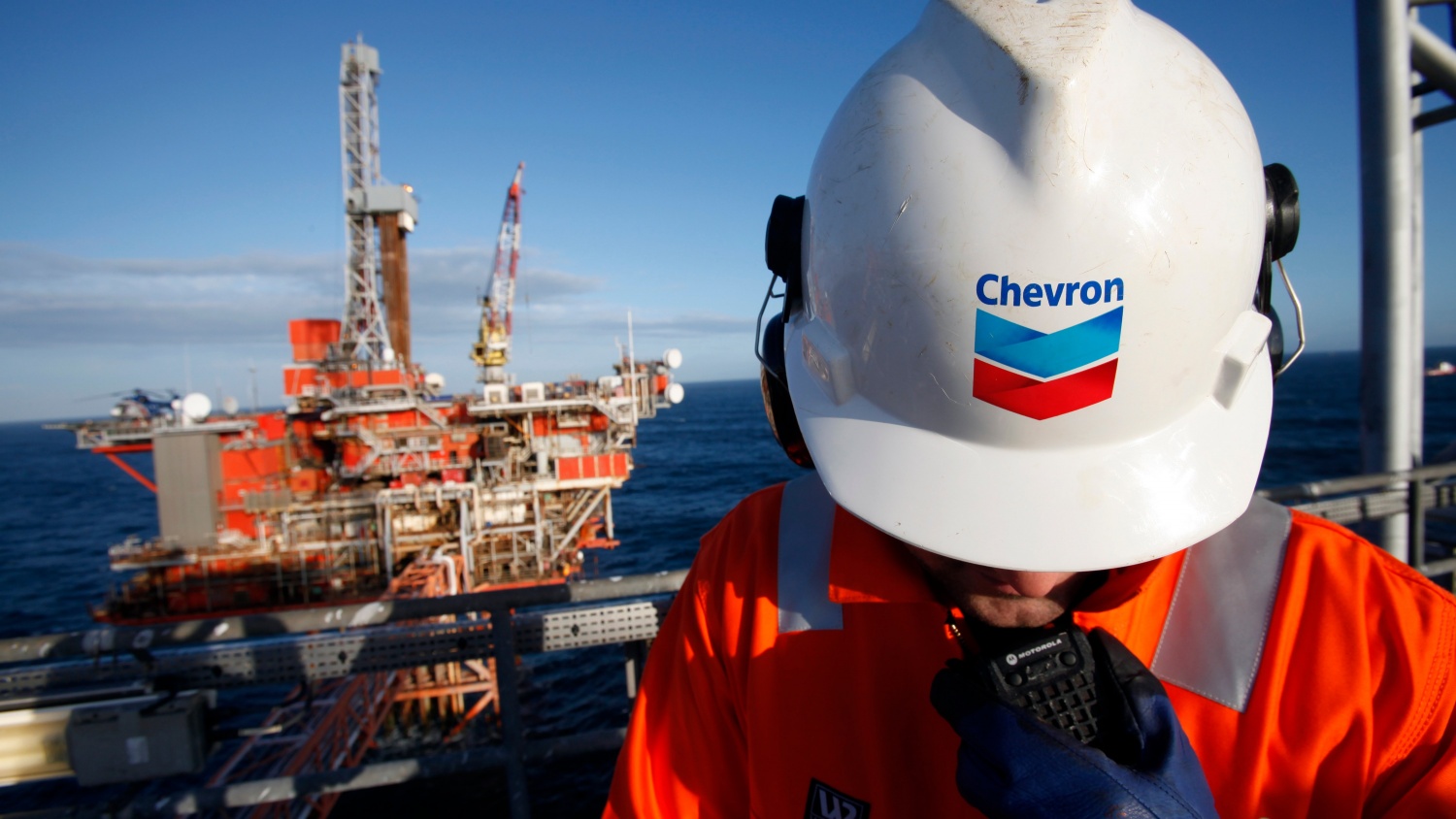 Chevron tái cơ cấu, tinh giảm hoạt động