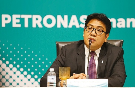 Petronas sẽ không còn tồn tại trong 10 năm nữa nếu không cắt giảm việc làm