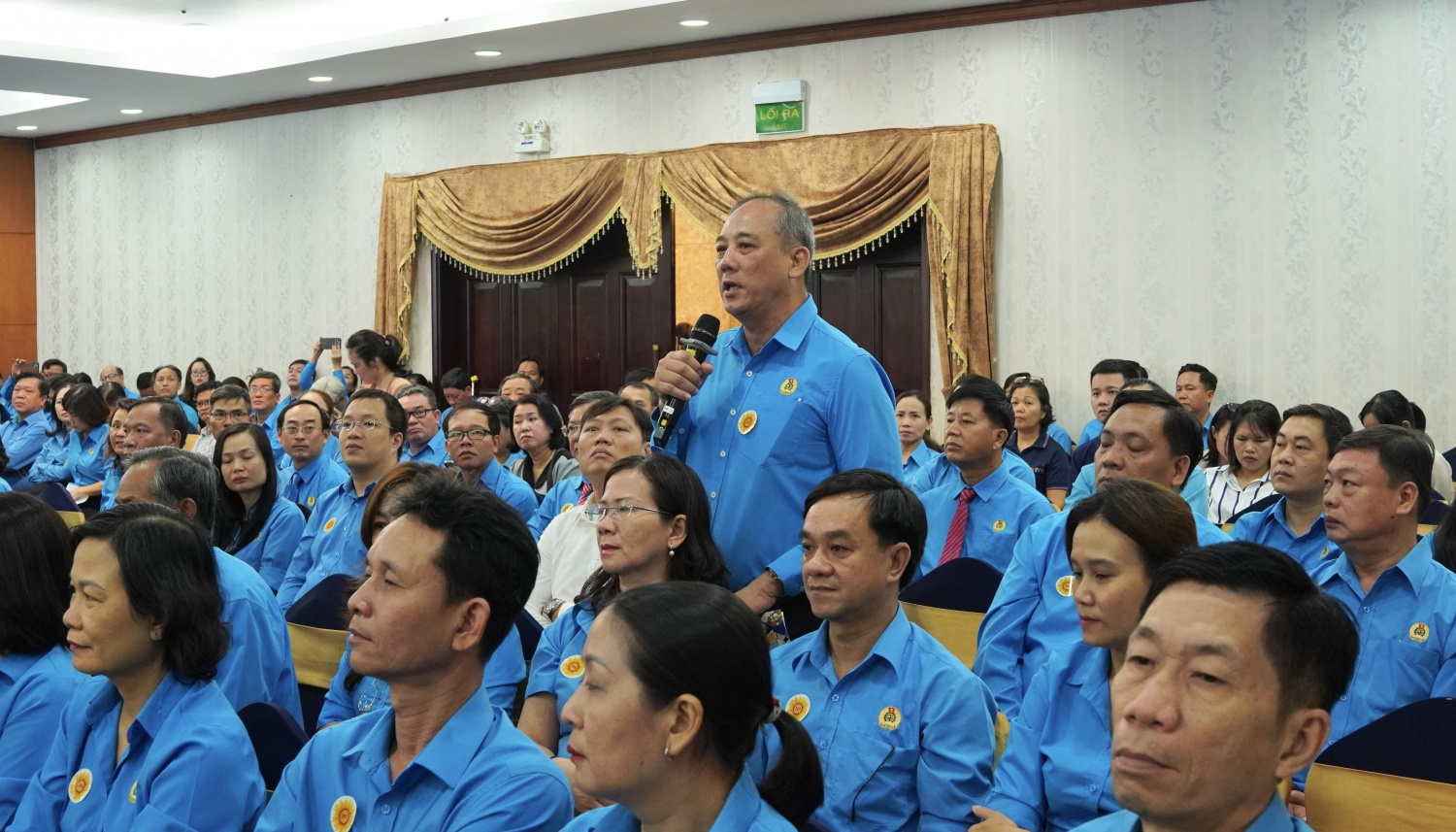 Công nhân lao động TP HCM mong được tăng lương tối thiểu, đơn giản hoá thủ tục mua NOXH