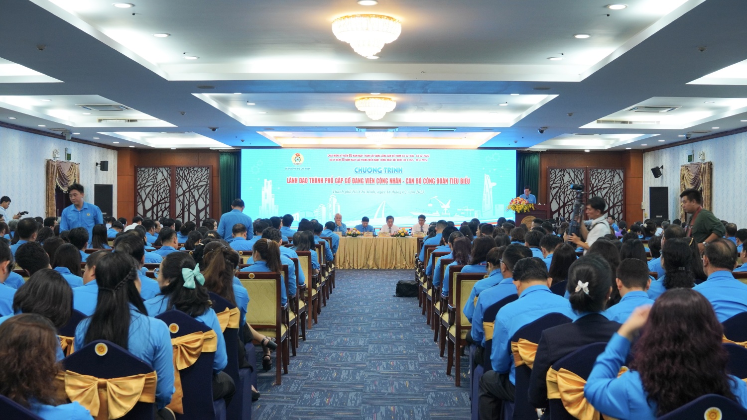Công nhân lao động TP HCM mong được tăng lương tối thiểu, đơn giản hoá thủ tục mua NOXH