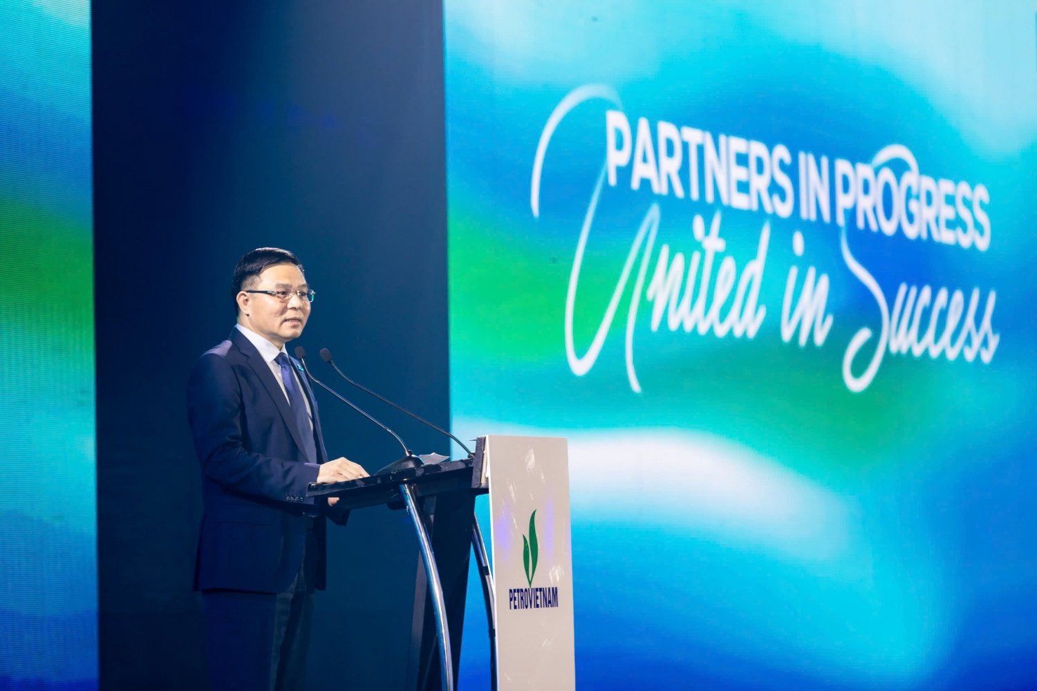 Petrovietnam Meets Contractors 2025: Accompanying Development – Connecting for Success Petrovietnam Meets Contractors 2025: Accompanying Development – Connecting for Success