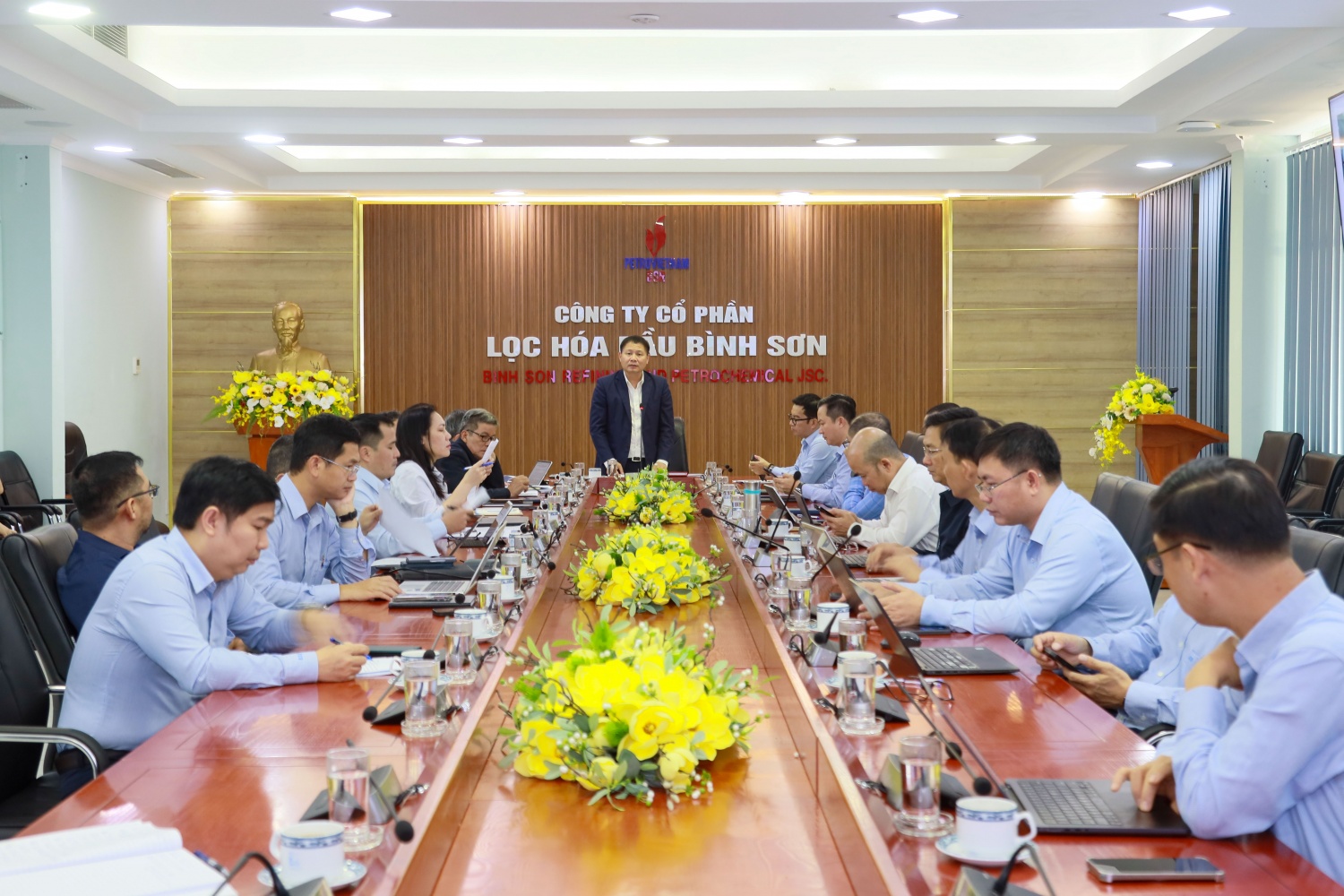 Quang cảnh hội nghị Ban Chấp hành Đảng bộ BSR về các công tác chuẩn bị cho Đại hội Đảng các cấp nhiệm kỳ 2025 - 2030.