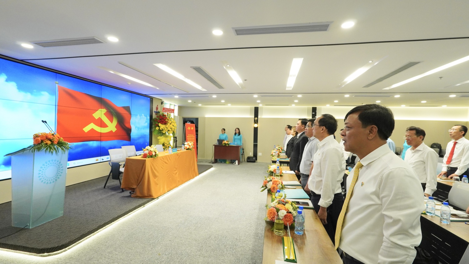 Hai Đại hội Chi bộ điểm thành công tốt đẹp