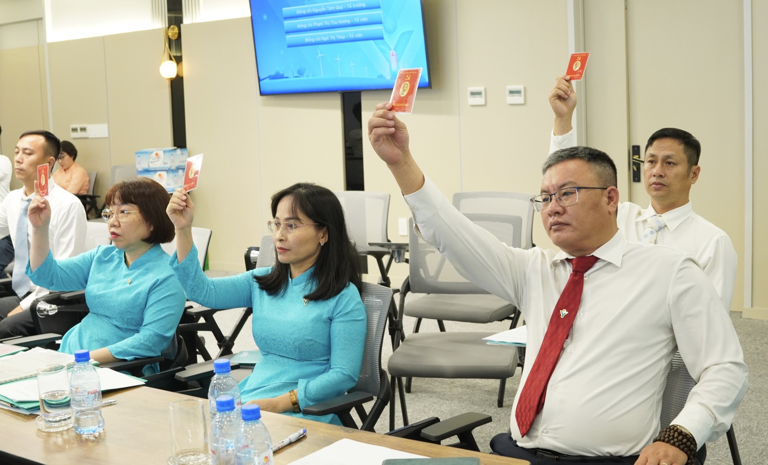 Hai Đại hội Chi bộ điểm thành công tốt đẹp