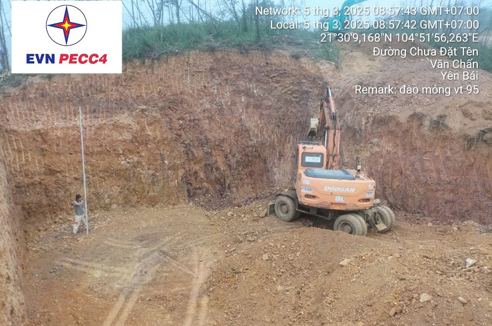 Tập trung nguồn lực, đẩy nhanh tiến độ Dự án đường dây 220kV Huội Quảng - Nghĩa Lộ - Việt Trì
