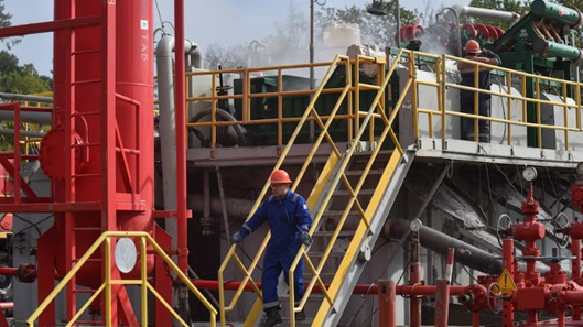 Ukraine "bắt tay" với Ba Lan trong lĩnh vực khí đốt