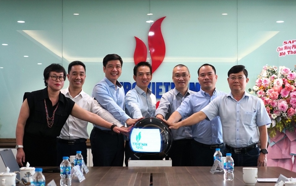Cột mốc quan trọng trong lộ trình chuyển đổi số của PQPOC