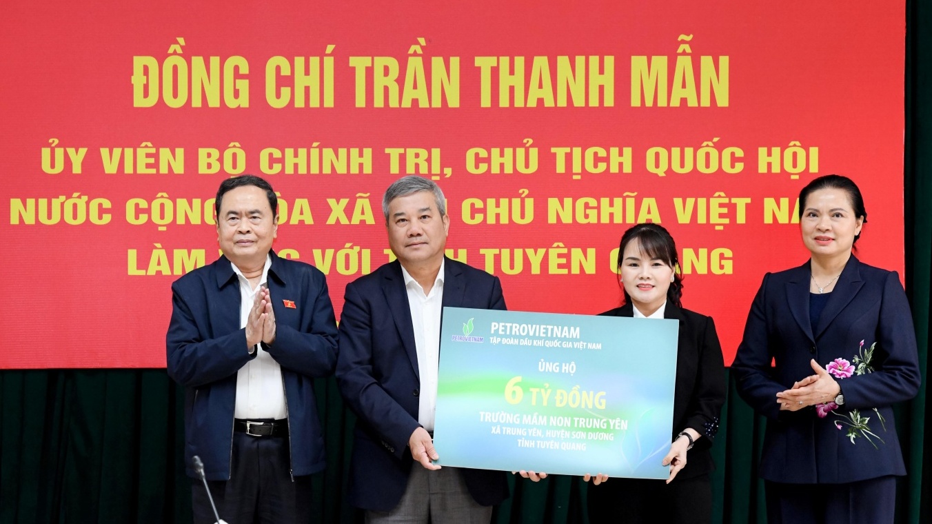 Petrovietnam ủng hộ 6 tỷ đồng xây dựng lớp học và bếp ăn trường Mầm non Trung Yên, tỉnh Tuyên Quang