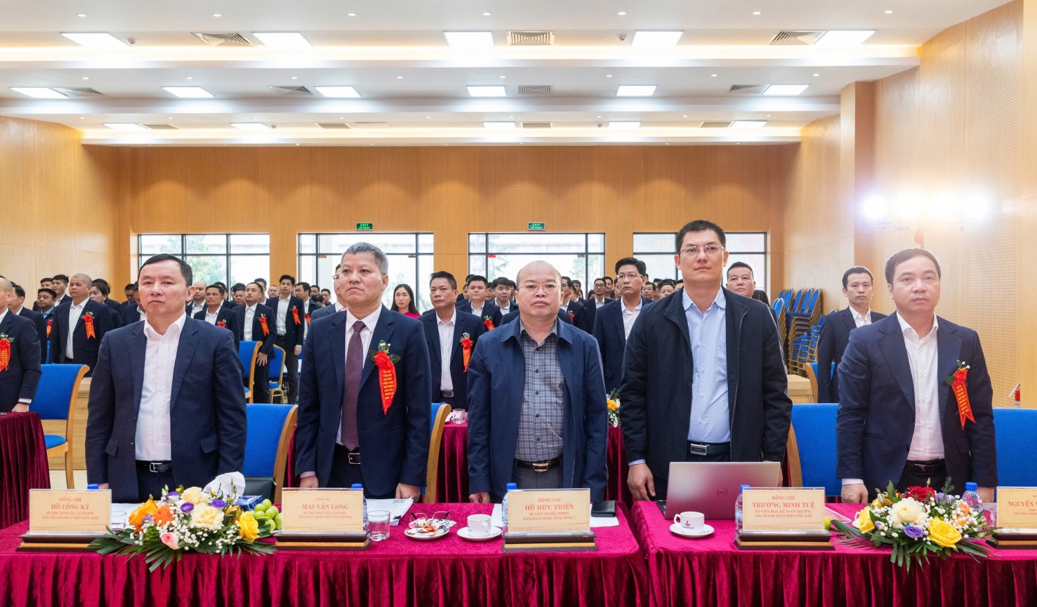 Quyết tâm phấn đấu trở thành nhà máy điện than hiệu quả nhất Việt Nam