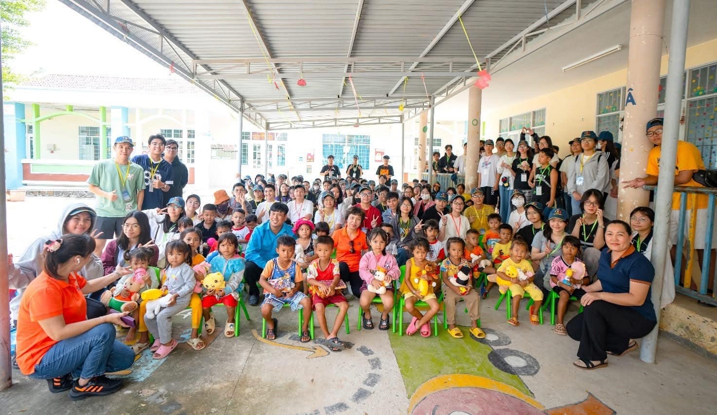Vietsovpetro chuẩn bị cho Đêm nhạc thiện nguyện “Tháng Ba - Lời Yêu Thương” lần thứ 2 Vietsovpetro chuẩn bị cho Đêm nhạc thiện nguyện “Tháng Ba - Lời yêu thương” lần thứ 2