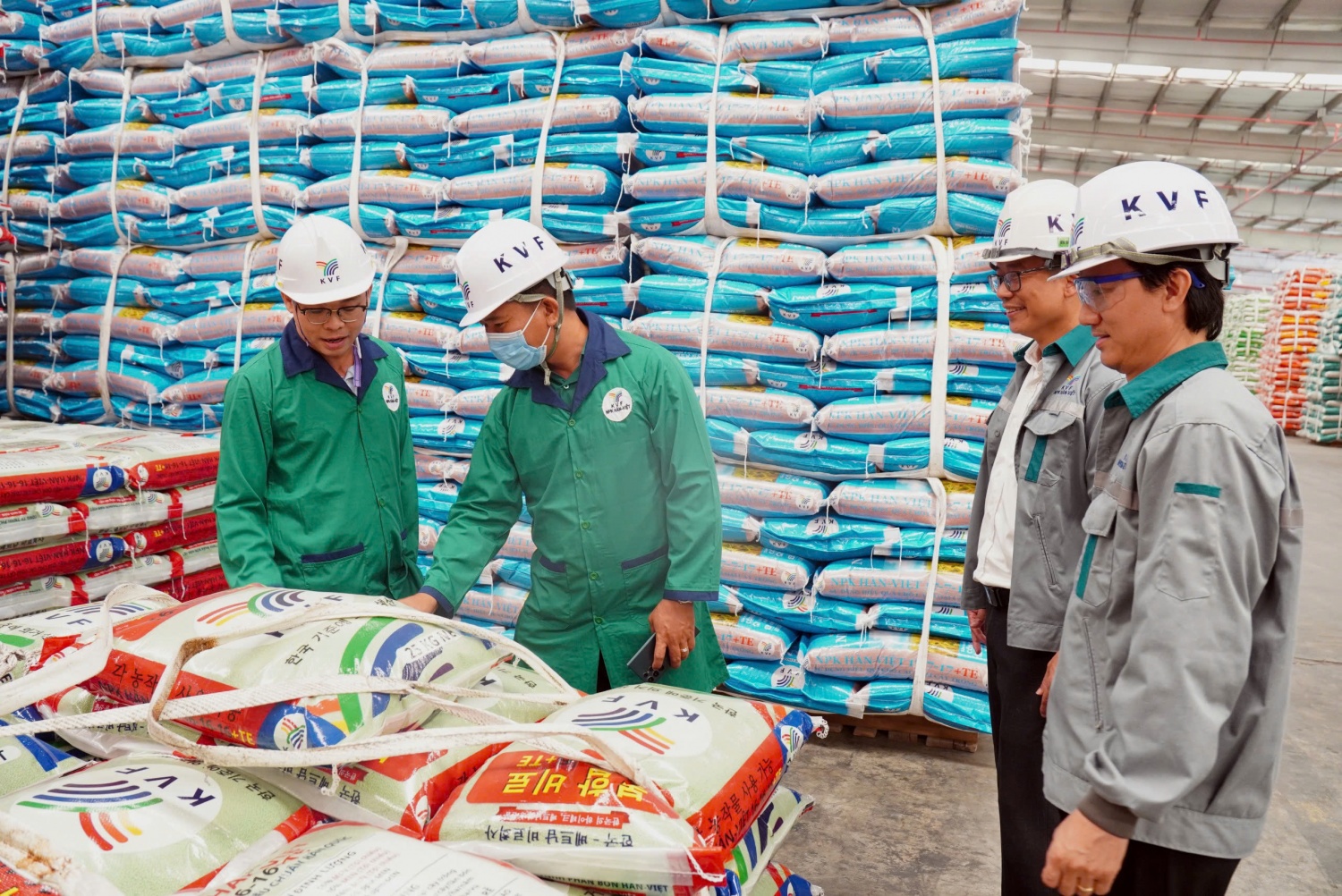 Phân bón Cà Mau tăng cường “độ phủ sóng” bộ sản phẩm NPK Cà Mau Poly Phosphate tại Campuchia