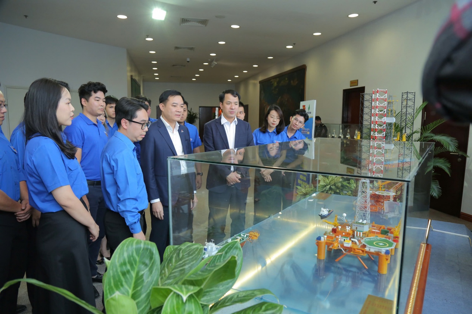 Tổng Giám đốc Petrovietnam Lê Ngọc Sơn đối thoại với đoàn viên, thanh niên toàn Tập đoàn
