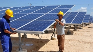 Cuba nhờ Trung Quốc giảm phụ thuộc vào nhiên liệu hóa thạch