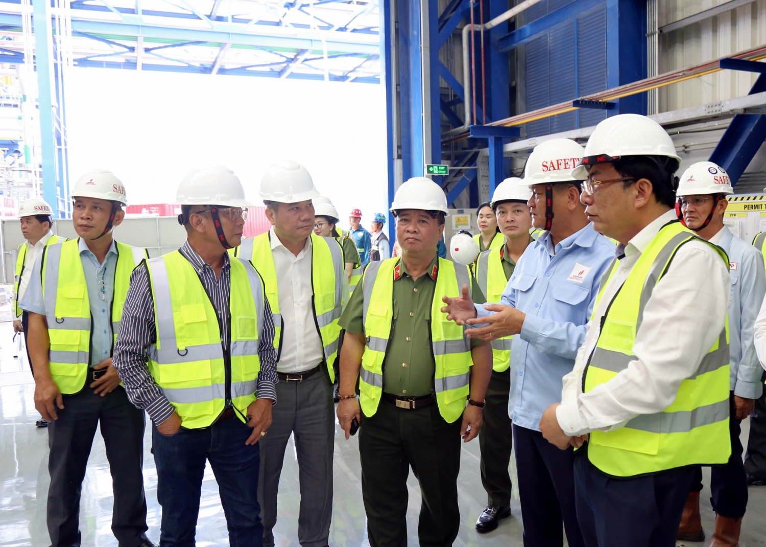 Đảm bảo an ninh, an toàn tại Dự án Nhà máy điện Nhơn Trạch 3-4 Bảo đảm tốt công tác an ninh, an toàn tại Dự án Nhà máy Điện Nhơn Trạch 3-4