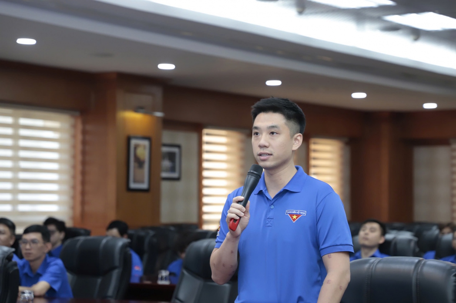 Tổng Giám đốc Petrovietnam Lê Ngọc Sơn đối thoại với đoàn viên, thanh niên toàn Tập đoàn