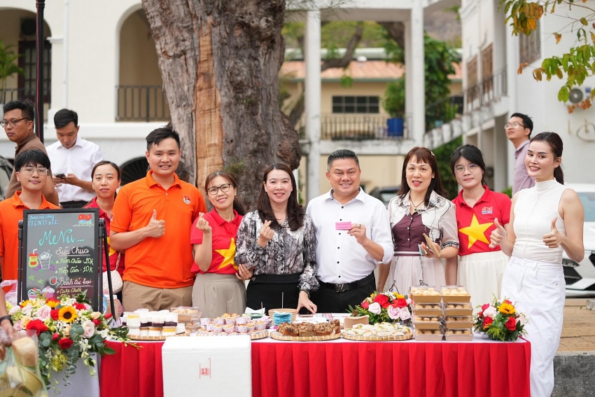 Vietsovpetro: Đêm nhạc “Tháng Ba - Lời yêu thương” lần 2 - đoàn kết và chia sẻ vì cộng đồng